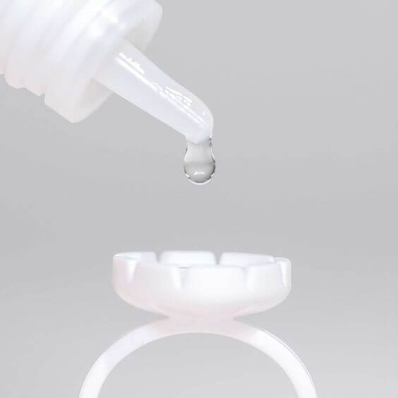 Classic Clear Crystal Eyelash Glue